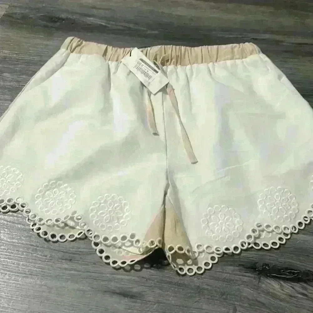 Strut & Bolt Embroidered short